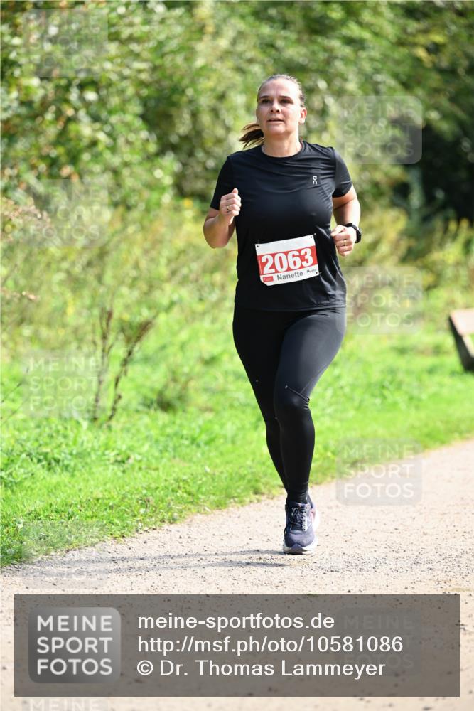 27.09.2026 - 35. Volkslauf durch das schöne Alstertal Dr. Thomas Lammeyer http://msf.ph/oto/10581086 27.09.2026 12:22:56 Laufen 2063 meine-sportfotos.de