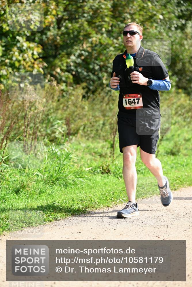 27.09.2026 - 35. Volkslauf durch das schöne Alstertal Dr. Thomas Lammeyer http://msf.ph/oto/10581179 27.09.2026 12:24:11 Laufen 1647 meine-sportfotos.de