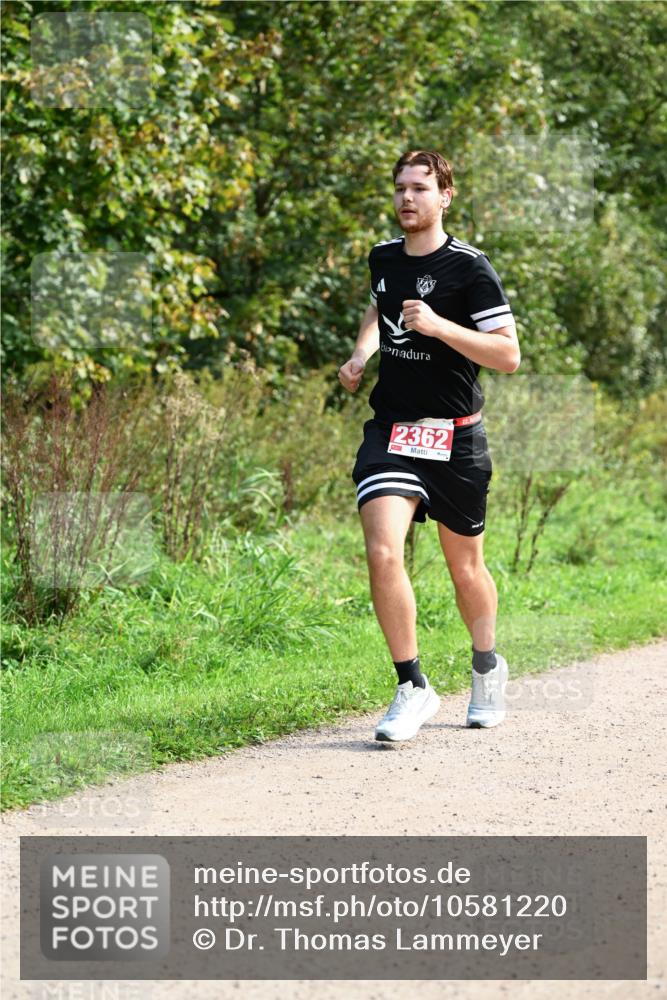 27.09.2026 - 35. Volkslauf durch das schöne Alstertal Dr. Thomas Lammeyer http://msf.ph/oto/10581220 27.09.2026 12:24:34 Laufen 2362 meine-sportfotos.de