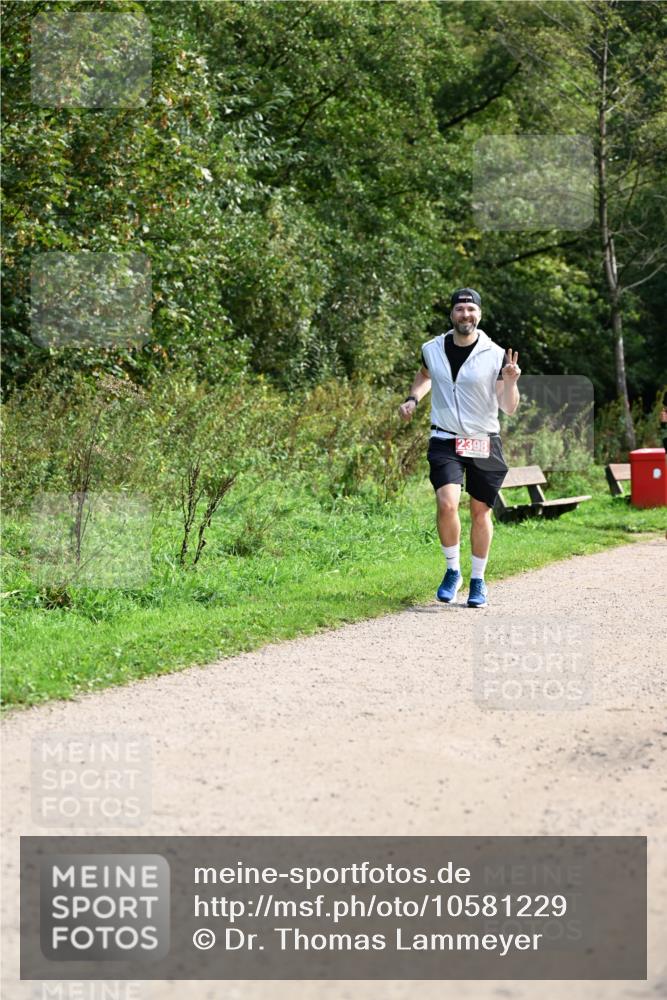 27.09.2026 - 35. Volkslauf durch das schöne Alstertal Dr. Thomas Lammeyer http://msf.ph/oto/10581229 27.09.2026 12:24:37 Laufen 2398 meine-sportfotos.de