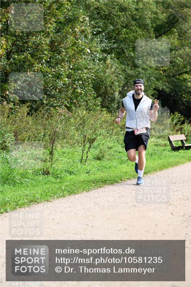 27.09.2026 - 35. Volkslauf durch das schöne Alstertal Dr. Thomas Lammeyer http://msf.ph/oto/10581235 27.09.2026 12:24:37 Laufen 2398 meine-sportfotos.de