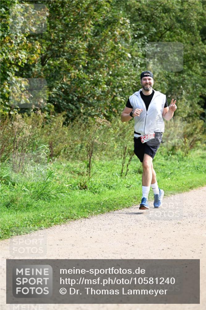 27.09.2026 - 35. Volkslauf durch das schöne Alstertal Dr. Thomas Lammeyer http://msf.ph/oto/10581240 27.09.2026 12:24:38 Laufen 2398 meine-sportfotos.de