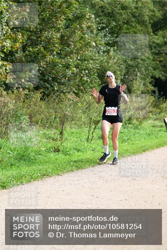 27.09.2026 - 35. Volkslauf durch das schöne Alstertal Dr. Thomas Lammeyer http://msf.ph/oto/10581254 27.09.2026 12:24:41 Laufen 2053 meine-sportfotos.de