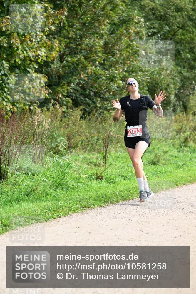 27.09.2026 - 35. Volkslauf durch das schöne Alstertal Dr. Thomas Lammeyer http://msf.ph/oto/10581258 27.09.2026 12:24:41 Laufen 2053 meine-sportfotos.de