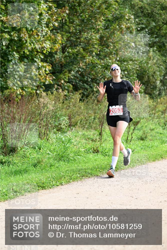 27.09.2026 - 35. Volkslauf durch das schöne Alstertal Dr. Thomas Lammeyer http://msf.ph/oto/10581259 27.09.2026 12:24:42 Laufen 2053 meine-sportfotos.de