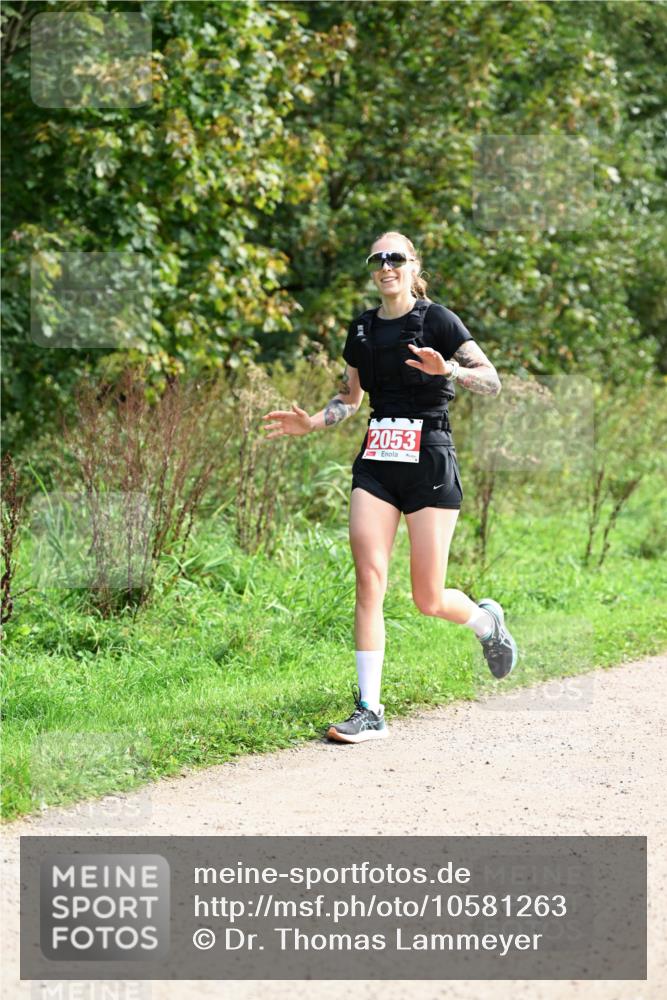 27.09.2026 - 35. Volkslauf durch das schöne Alstertal Dr. Thomas Lammeyer http://msf.ph/oto/10581263 27.09.2026 12:24:42 Laufen 2053 meine-sportfotos.de
