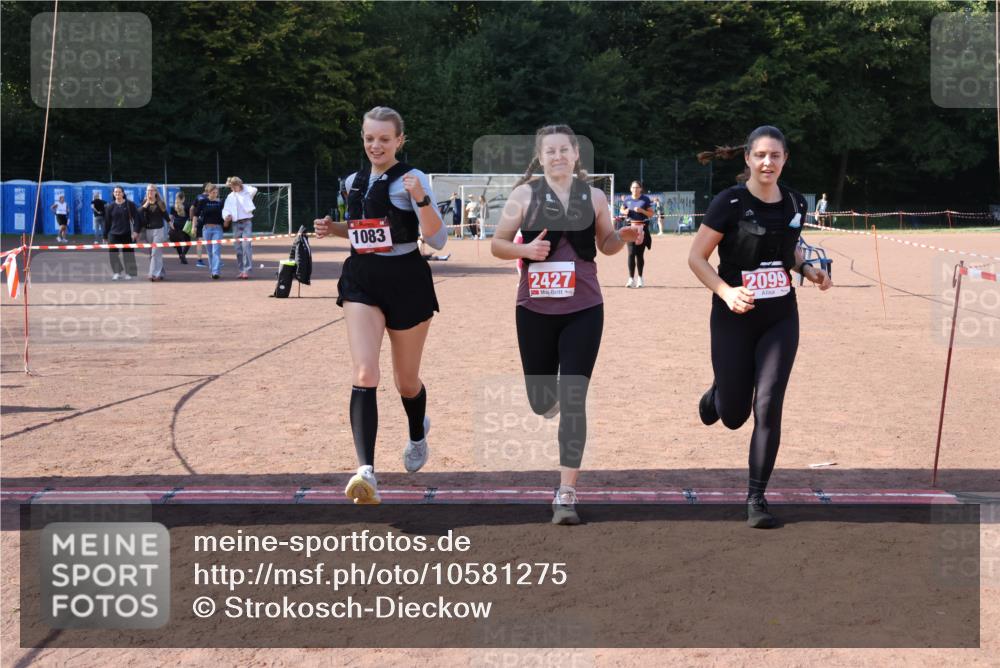 27.09.2026 - 35. Volkslauf durch das schöne Alstertal Strokosch-Dieckow http://msf.ph/oto/10581275 27.09.2026 13:00:04 Ziel 1083, 1105, 1155, 2099, 2427 meine-sportfotos.de
