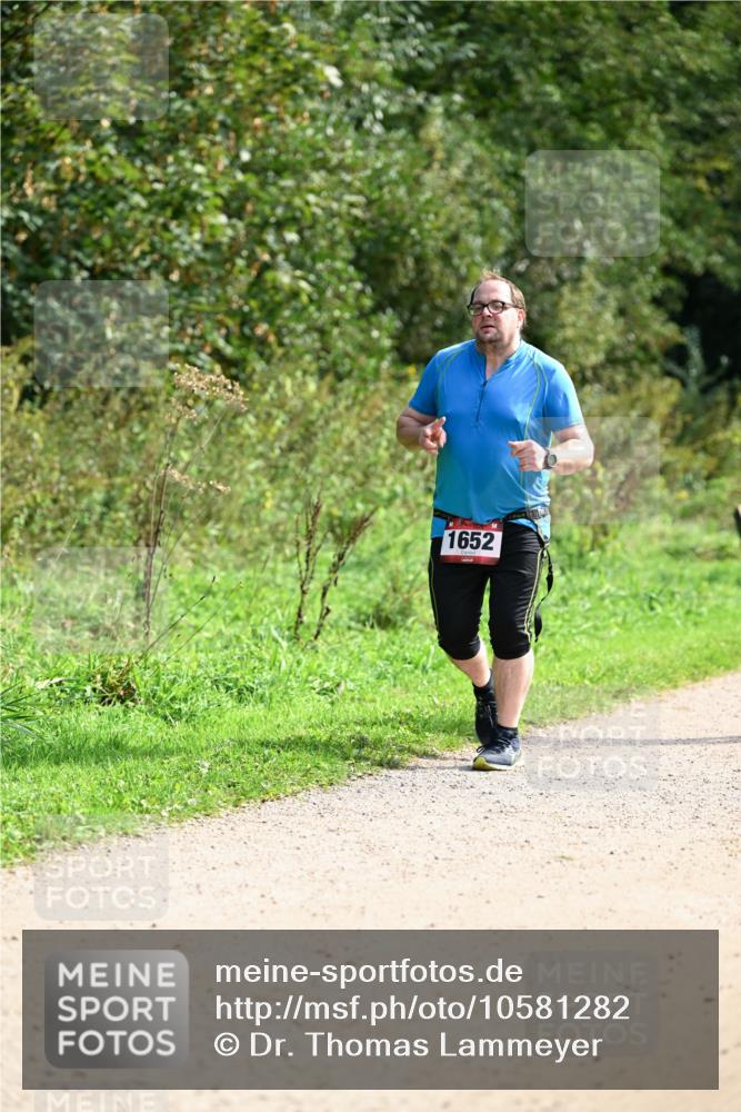 27.09.2026 - 35. Volkslauf durch das schöne Alstertal Dr. Thomas Lammeyer http://msf.ph/oto/10581282 27.09.2026 12:24:47 Laufen 1652 meine-sportfotos.de