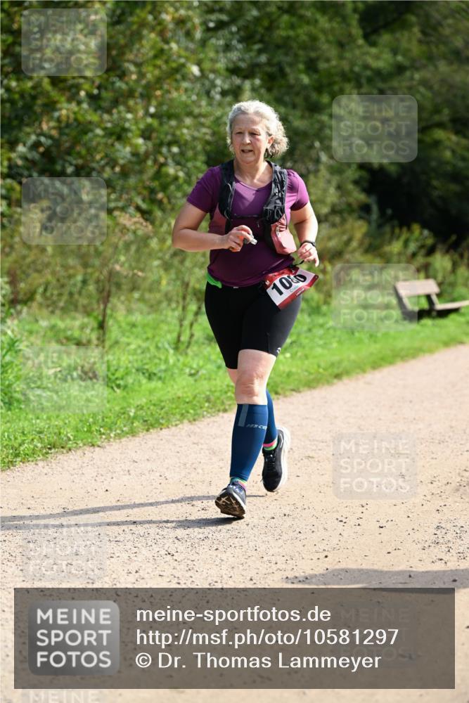 27.09.2026 - 35. Volkslauf durch das schöne Alstertal Dr. Thomas Lammeyer http://msf.ph/oto/10581297 27.09.2026 12:24:50 Laufen 10 meine-sportfotos.de