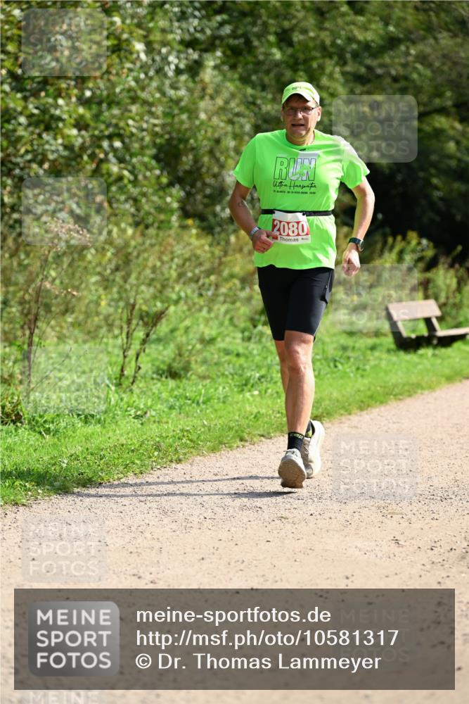 27.09.2026 - 35. Volkslauf durch das schöne Alstertal Dr. Thomas Lammeyer http://msf.ph/oto/10581317 27.09.2026 12:25:04 Laufen 25, 3, 3, 2080 meine-sportfotos.de