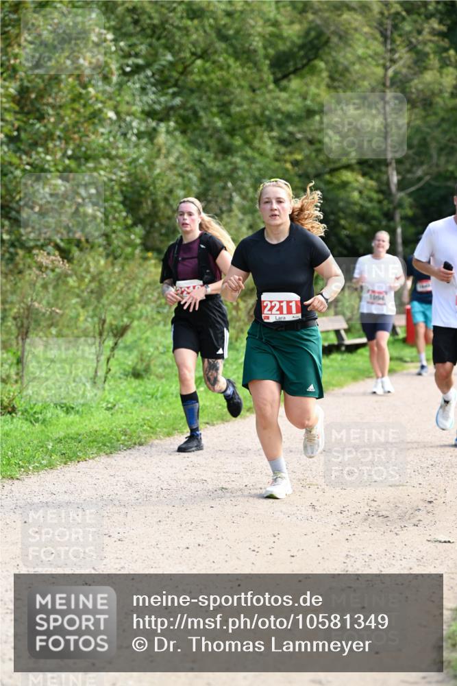 27.09.2026 - 35. Volkslauf durch das schöne Alstertal Dr. Thomas Lammeyer http://msf.ph/oto/10581349 27.09.2026 12:25:11 Laufen 2211, 1054 meine-sportfotos.de