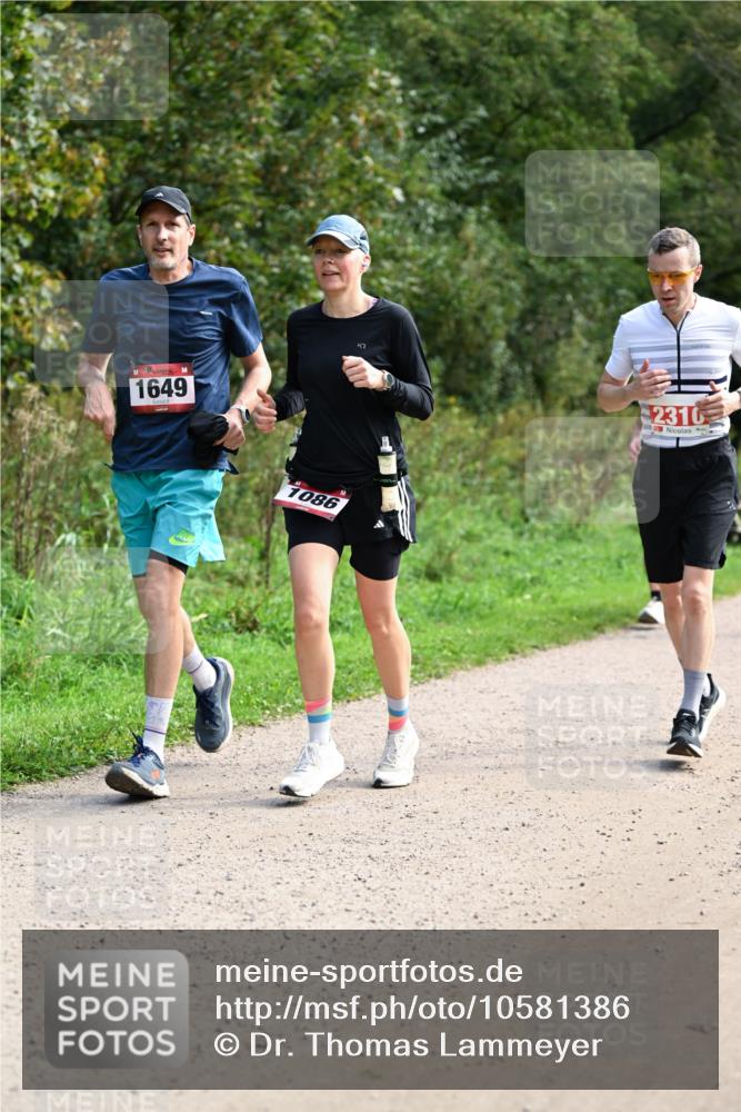 27.09.2026 - 35. Volkslauf durch das schöne Alstertal Dr. Thomas Lammeyer http://msf.ph/oto/10581386 27.09.2026 12:25:17 Laufen 1649, 1086, 2310 meine-sportfotos.de