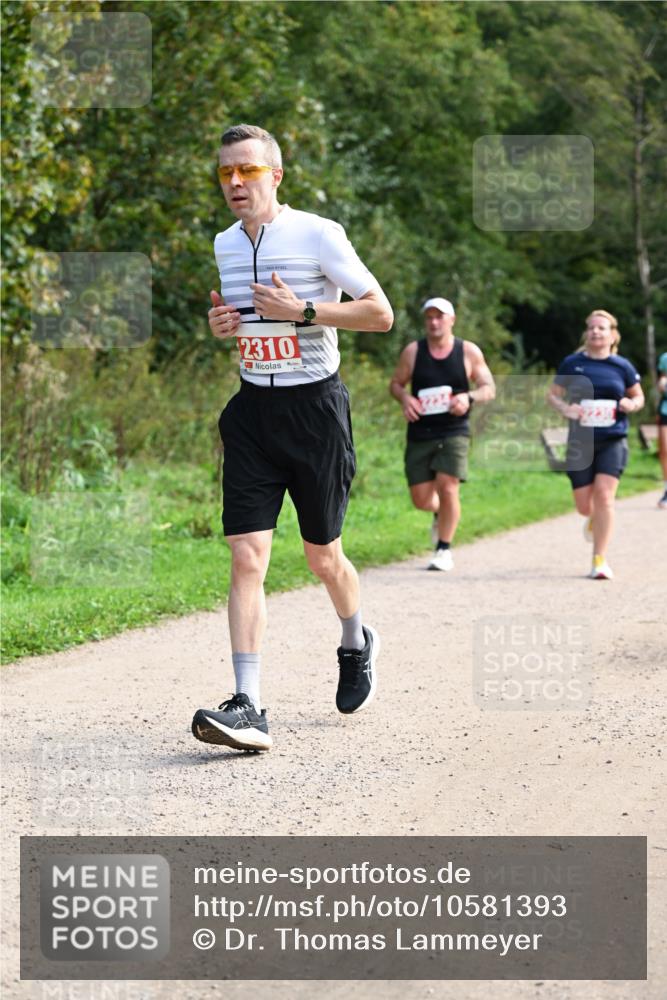 27.09.2026 - 35. Volkslauf durch das schöne Alstertal Dr. Thomas Lammeyer http://msf.ph/oto/10581393 27.09.2026 12:25:18 Laufen 2310 meine-sportfotos.de