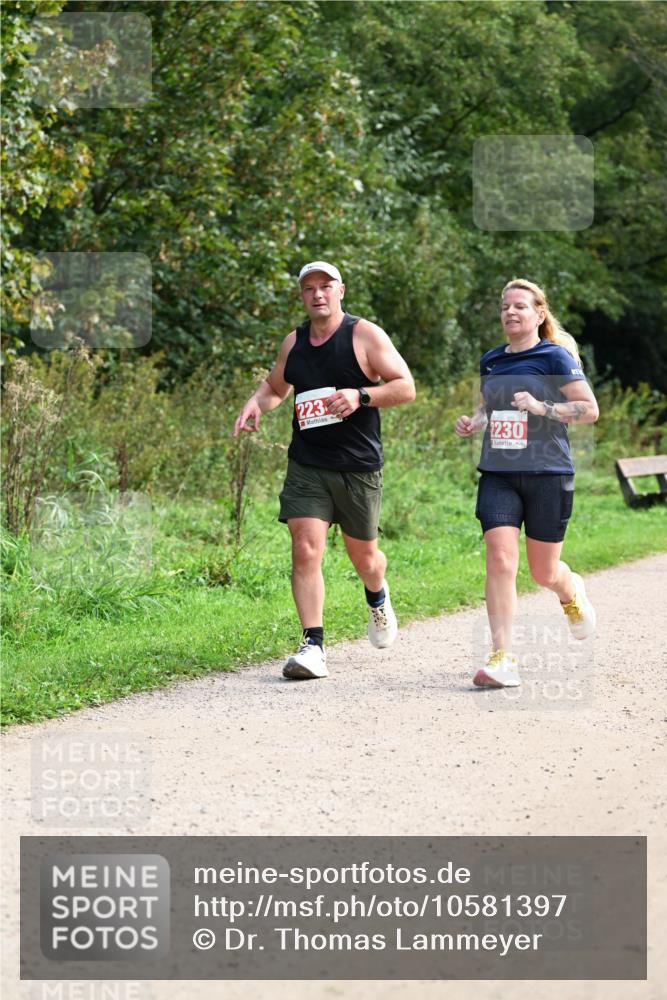 27.09.2026 - 35. Volkslauf durch das schöne Alstertal Dr. Thomas Lammeyer http://msf.ph/oto/10581397 27.09.2026 12:25:19 Laufen 223, 1230 meine-sportfotos.de