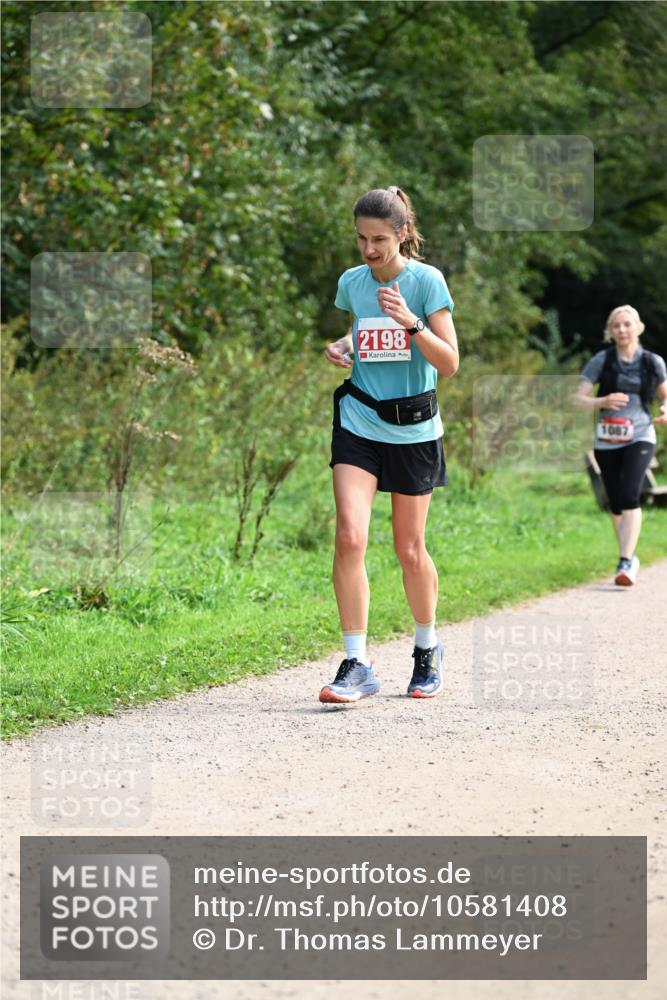 27.09.2026 - 35. Volkslauf durch das schöne Alstertal Dr. Thomas Lammeyer http://msf.ph/oto/10581408 27.09.2026 12:25:22 Laufen 2198, 1087 meine-sportfotos.de