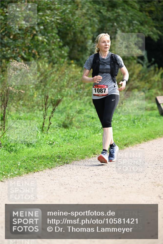 27.09.2026 - 35. Volkslauf durch das schöne Alstertal Dr. Thomas Lammeyer http://msf.ph/oto/10581421 27.09.2026 12:25:24 Laufen 1087 meine-sportfotos.de