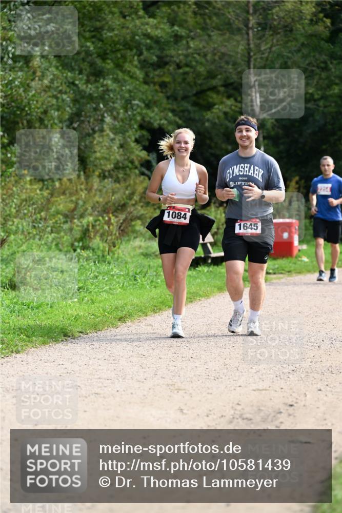 27.09.2026 - 35. Volkslauf durch das schöne Alstertal Dr. Thomas Lammeyer http://msf.ph/oto/10581439 27.09.2026 12:25:31 Laufen 1084, 1645 meine-sportfotos.de