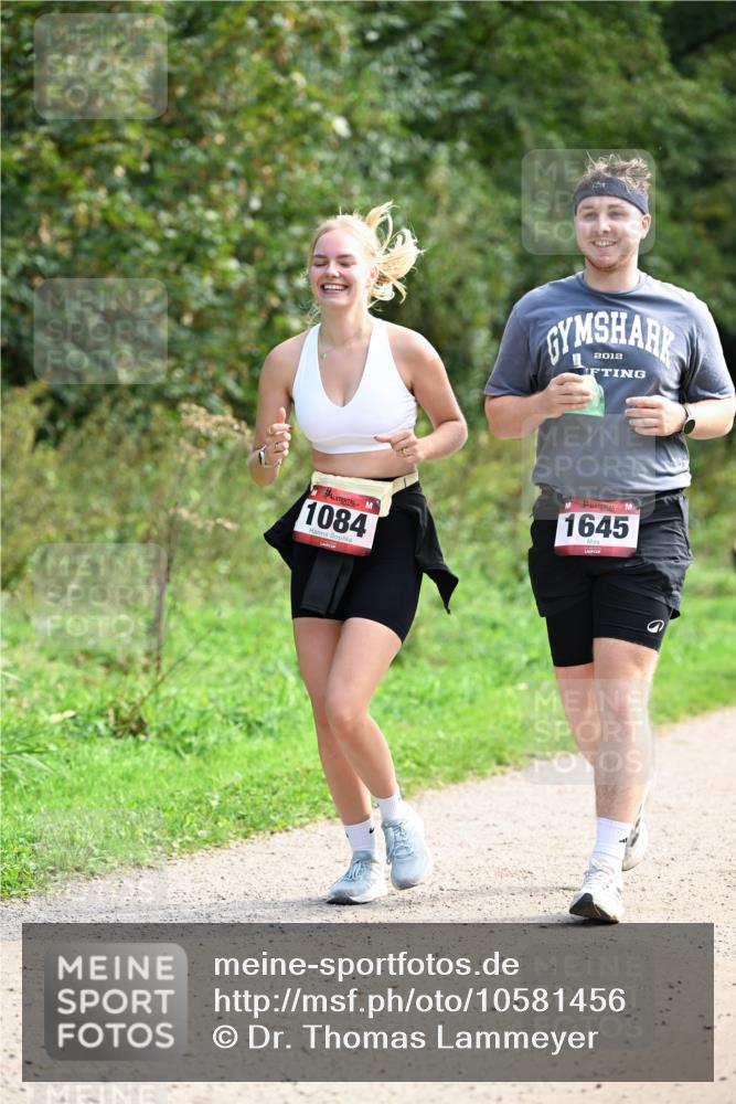 27.09.2026 - 35. Volkslauf durch das schöne Alstertal Dr. Thomas Lammeyer http://msf.ph/oto/10581456 27.09.2026 12:25:32 Laufen 1084, 1645 meine-sportfotos.de