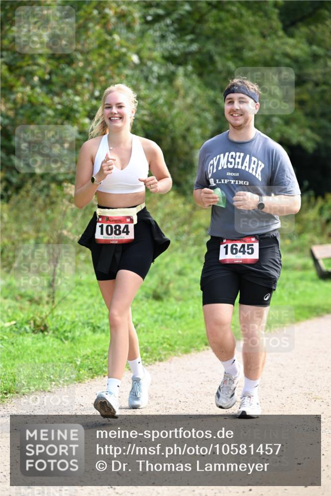 27.09.2026 - 35. Volkslauf durch das schöne Alstertal Dr. Thomas Lammeyer http://msf.ph/oto/10581457 27.09.2026 12:25:33 Laufen 1084, 1645 meine-sportfotos.de