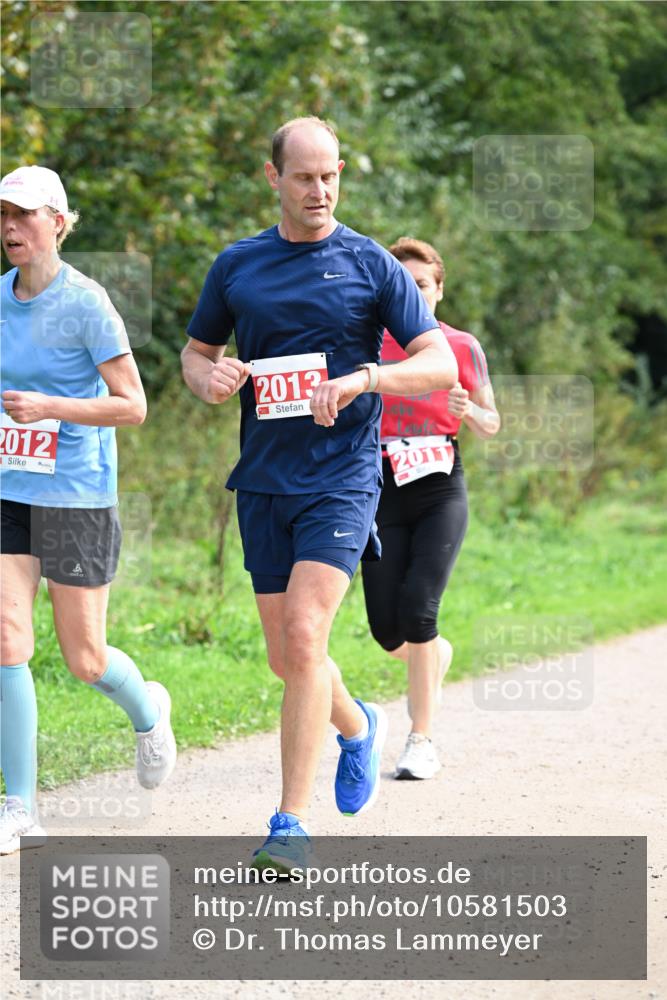 27.09.2026 - 35. Volkslauf durch das schöne Alstertal Dr. Thomas Lammeyer http://msf.ph/oto/10581503 27.09.2026 12:25:48 Laufen 2012, 2013, 2011 meine-sportfotos.de