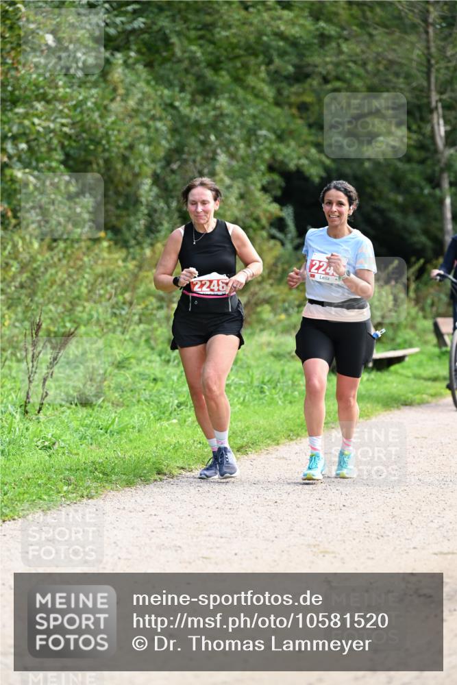 27.09.2026 - 35. Volkslauf durch das schöne Alstertal Dr. Thomas Lammeyer http://msf.ph/oto/10581520 27.09.2026 12:25:57 Laufen 2246, 224 meine-sportfotos.de