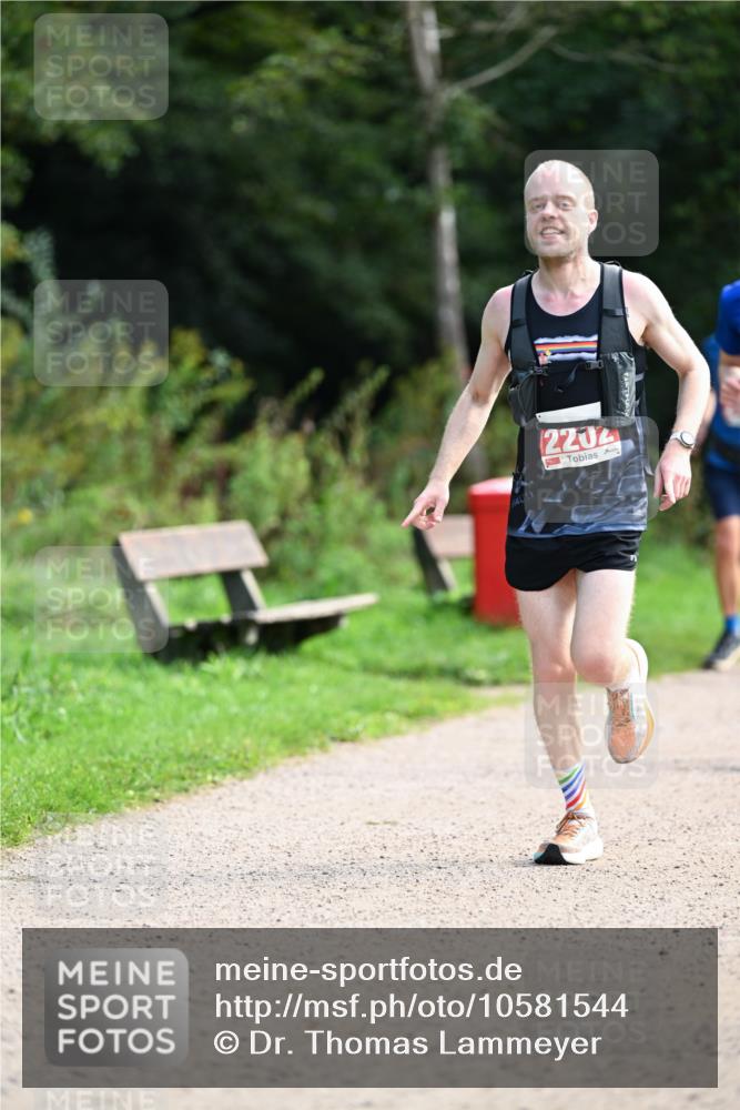 27.09.2026 - 35. Volkslauf durch das schöne Alstertal Dr. Thomas Lammeyer http://msf.ph/oto/10581544 27.09.2026 12:26:25 Laufen 2202 meine-sportfotos.de