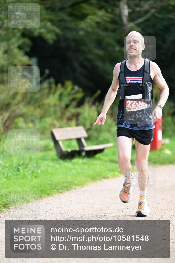27.09.2026 - 35. Volkslauf durch das schöne Alstertal Dr. Thomas Lammeyer http://msf.ph/oto/10581548 27.09.2026 12:26:26 Laufen 2204 meine-sportfotos.de