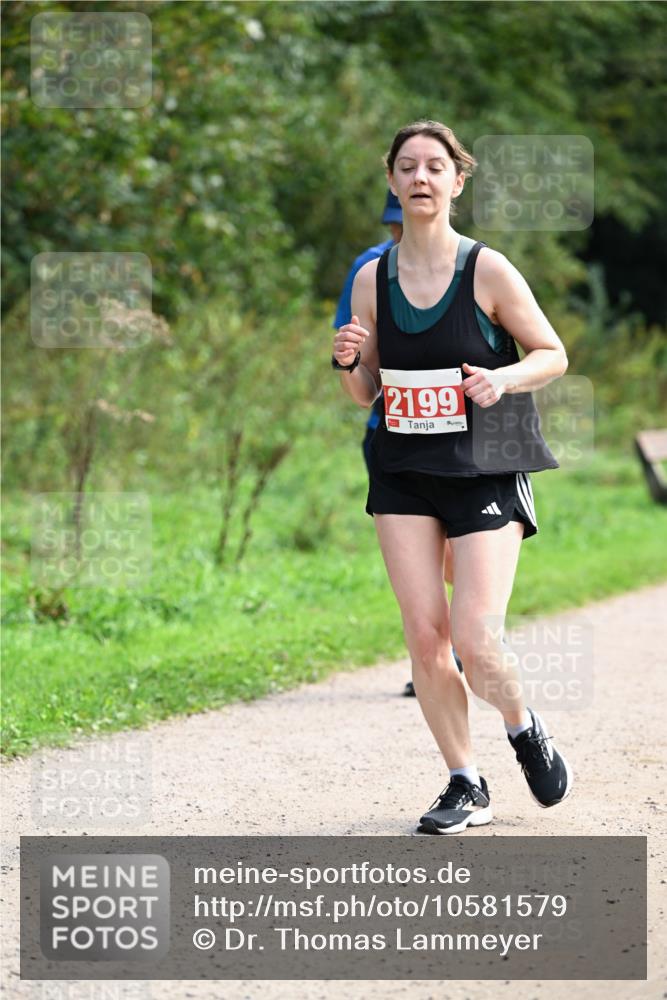 27.09.2026 - 35. Volkslauf durch das schöne Alstertal Dr. Thomas Lammeyer http://msf.ph/oto/10581579 27.09.2026 12:26:32 Laufen 2199 meine-sportfotos.de
