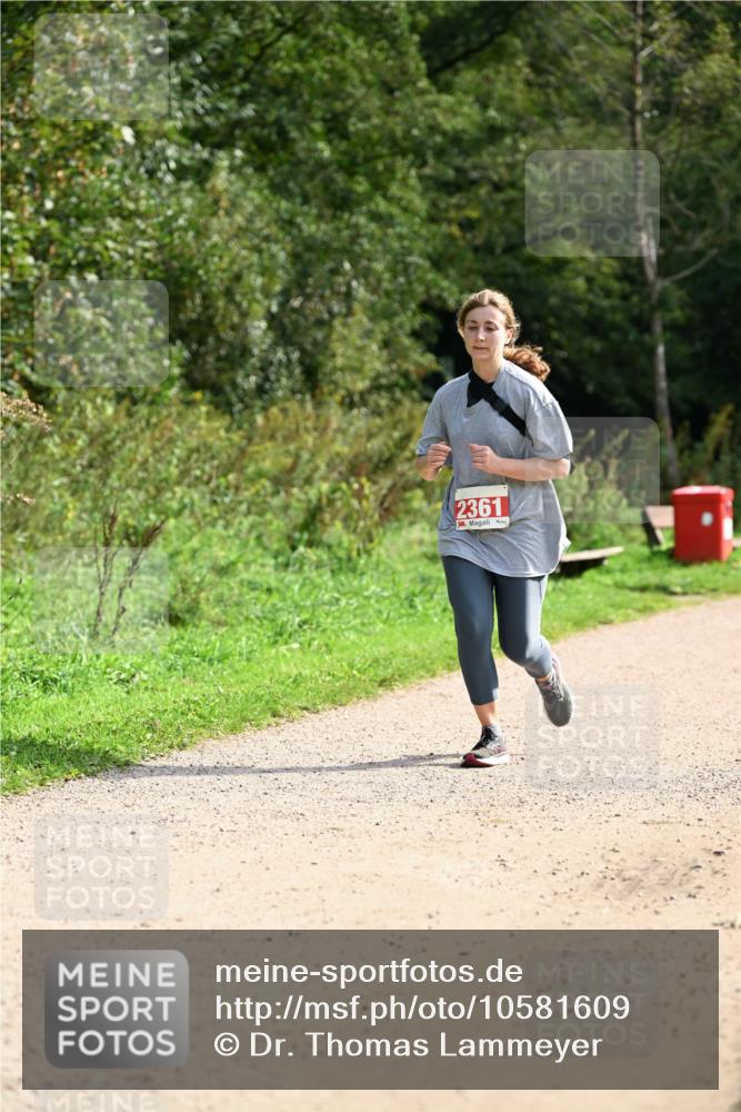 27.09.2026 - 35. Volkslauf durch das schöne Alstertal Dr. Thomas Lammeyer http://msf.ph/oto/10581609 27.09.2026 12:26:59 Laufen 2361 meine-sportfotos.de