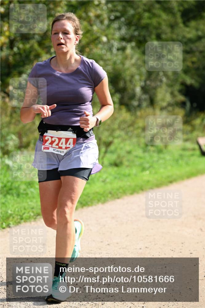 27.09.2026 - 35. Volkslauf durch das schöne Alstertal Dr. Thomas Lammeyer http://msf.ph/oto/10581666 27.09.2026 12:27:29 Laufen 2244, 155 meine-sportfotos.de