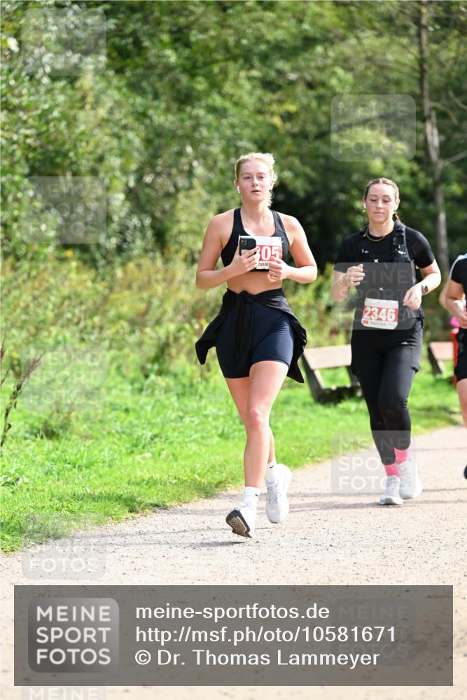 27.09.2026 - 35. Volkslauf durch das schöne Alstertal Dr. Thomas Lammeyer http://msf.ph/oto/10581671 27.09.2026 12:27:48 Laufen 305, 2346 meine-sportfotos.de