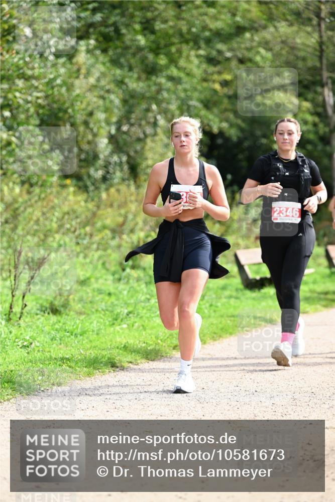 27.09.2026 - 35. Volkslauf durch das schöne Alstertal Dr. Thomas Lammeyer http://msf.ph/oto/10581673 27.09.2026 12:27:48 Laufen 2346 meine-sportfotos.de