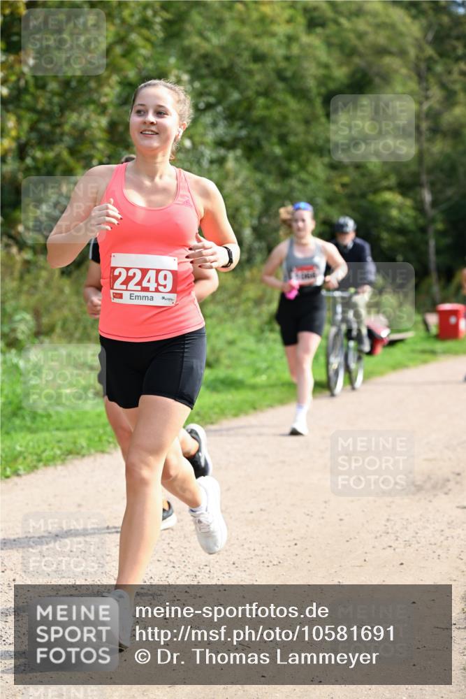 27.09.2026 - 35. Volkslauf durch das schöne Alstertal Dr. Thomas Lammeyer http://msf.ph/oto/10581691 27.09.2026 12:27:51 Laufen 2249 meine-sportfotos.de