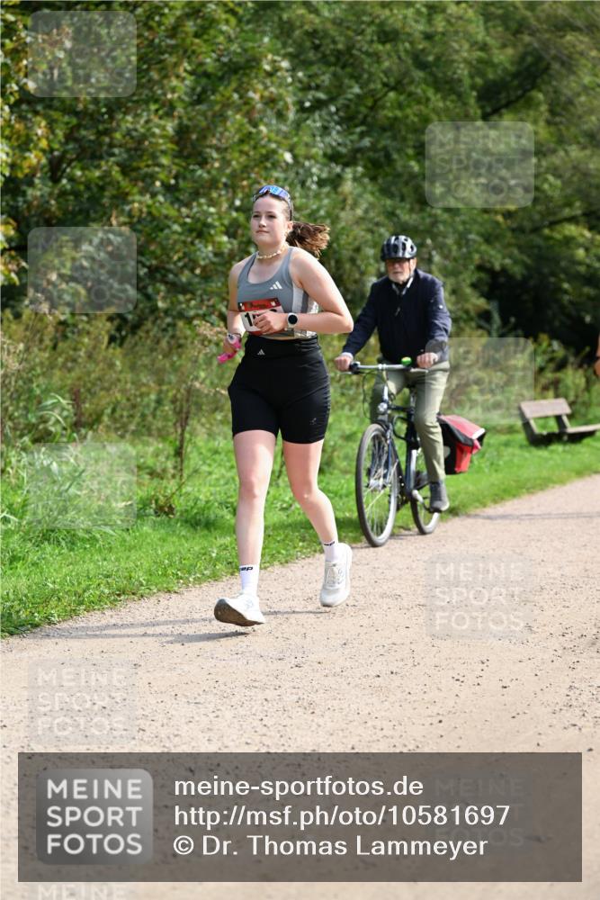 27.09.2026 - 35. Volkslauf durch das schöne Alstertal Dr. Thomas Lammeyer http://msf.ph/oto/10581697 27.09.2026 12:27:52 Laufen  meine-sportfotos.de