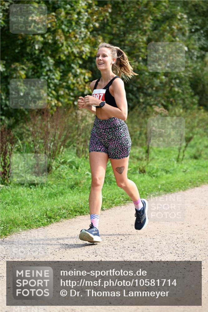 27.09.2026 - 35. Volkslauf durch das schöne Alstertal Dr. Thomas Lammeyer http://msf.ph/oto/10581714 27.09.2026 12:27:55 Laufen  meine-sportfotos.de