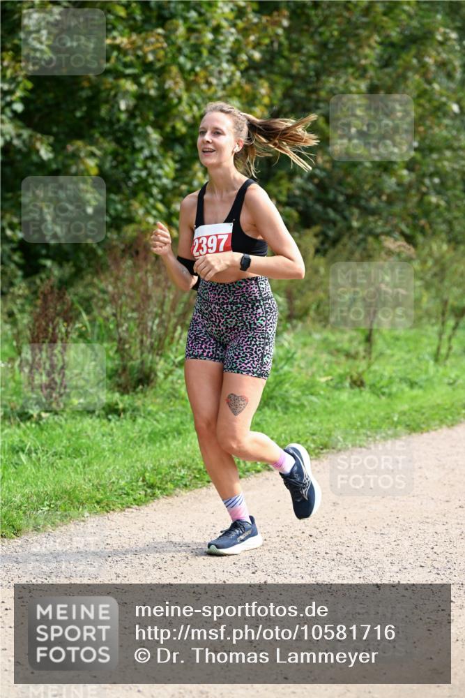 27.09.2026 - 35. Volkslauf durch das schöne Alstertal Dr. Thomas Lammeyer http://msf.ph/oto/10581716 27.09.2026 12:27:56 Laufen 2397 meine-sportfotos.de