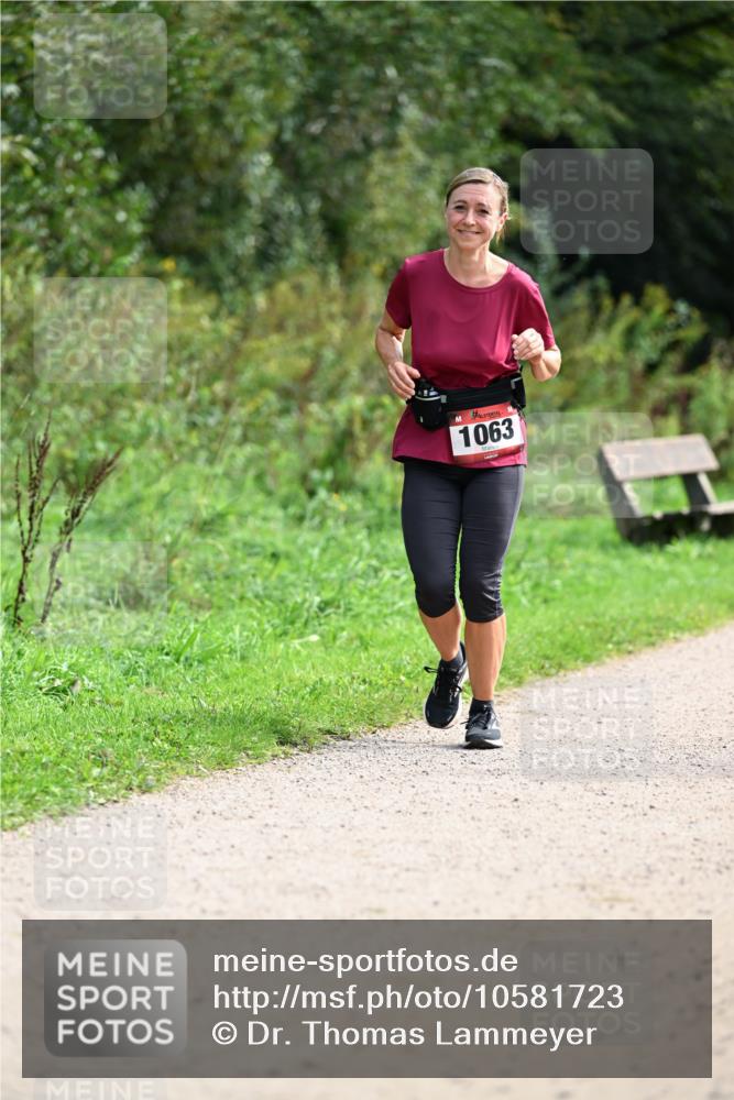 27.09.2026 - 35. Volkslauf durch das schöne Alstertal Dr. Thomas Lammeyer http://msf.ph/oto/10581723 27.09.2026 12:28:06 Laufen 1063 meine-sportfotos.de
