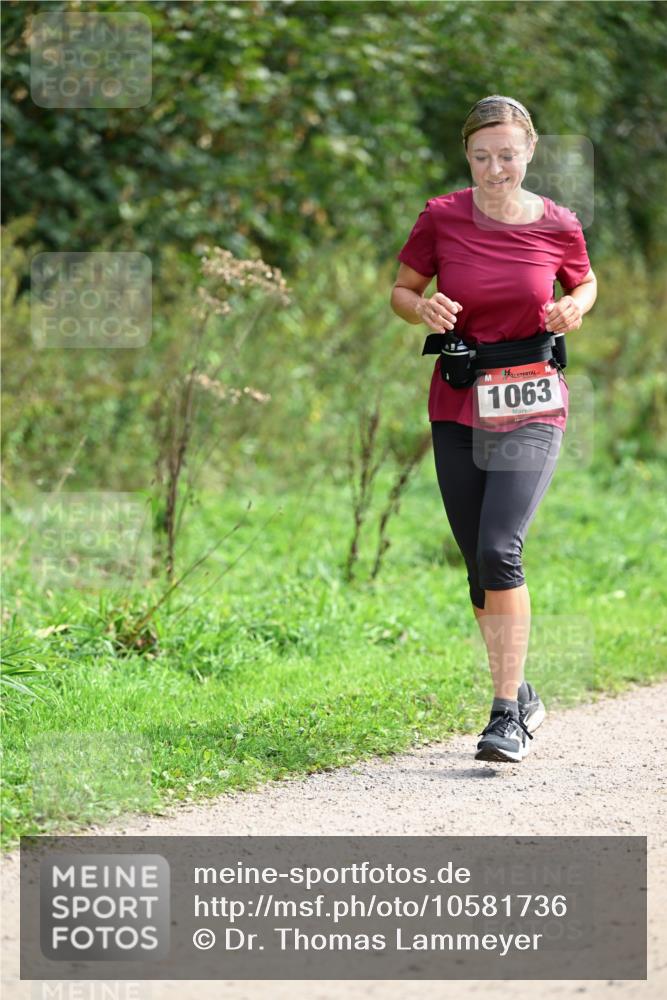 27.09.2026 - 35. Volkslauf durch das schöne Alstertal Dr. Thomas Lammeyer http://msf.ph/oto/10581736 27.09.2026 12:28:08 Laufen 1063 meine-sportfotos.de