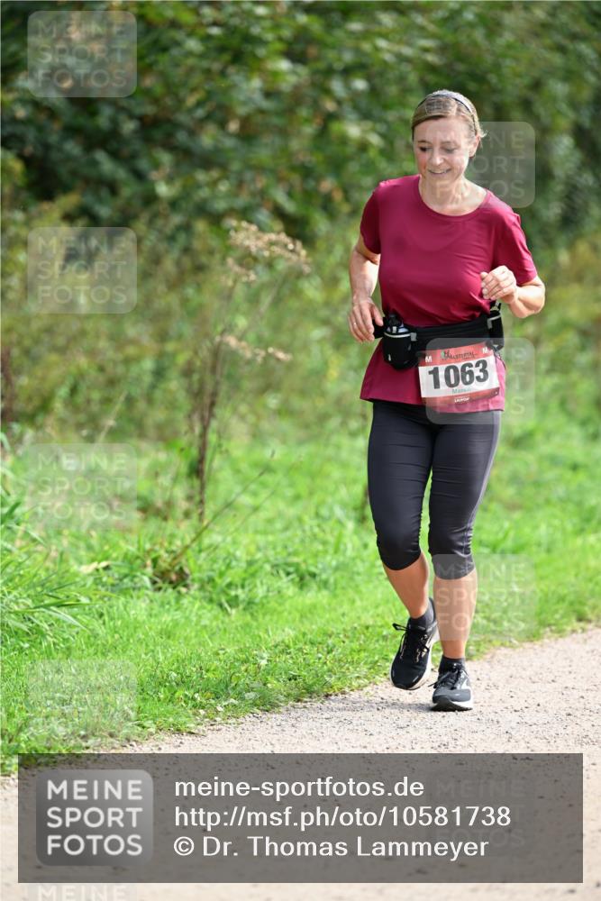 27.09.2026 - 35. Volkslauf durch das schöne Alstertal Dr. Thomas Lammeyer http://msf.ph/oto/10581738 27.09.2026 12:28:08 Laufen 1063 meine-sportfotos.de