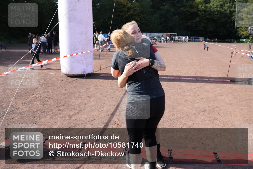 27.09.2026 - 35. Volkslauf durch das schöne Alstertal Strokosch-Dieckow http://msf.ph/oto/10581740 27.09.2026 13:02:36 Ziel  meine-sportfotos.de