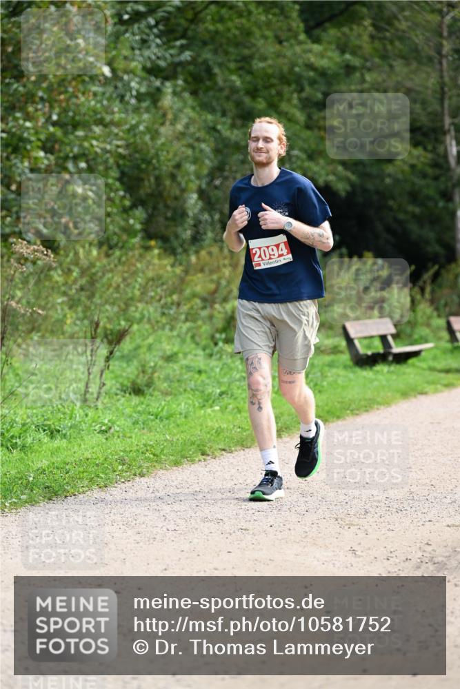 27.09.2026 - 35. Volkslauf durch das schöne Alstertal Dr. Thomas Lammeyer http://msf.ph/oto/10581752 27.09.2026 12:28:30 Laufen 2094 meine-sportfotos.de