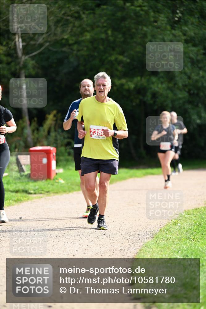 27.09.2026 - 35. Volkslauf durch das schöne Alstertal Dr. Thomas Lammeyer http://msf.ph/oto/10581780 27.09.2026 12:28:40 Laufen 9, 238 meine-sportfotos.de