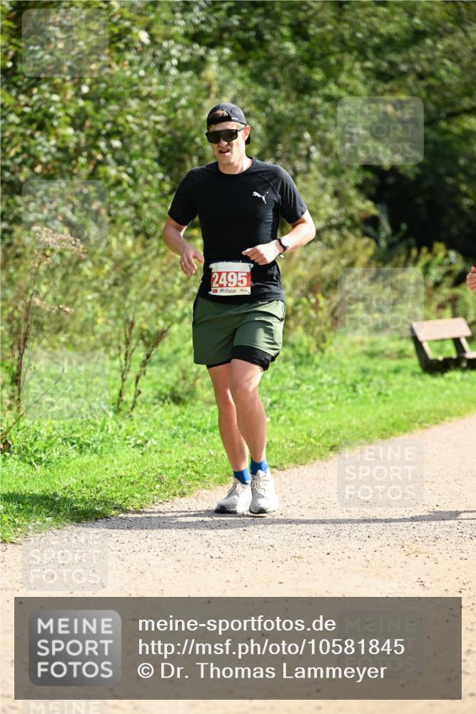 27.09.2026 - 35. Volkslauf durch das schöne Alstertal Dr. Thomas Lammeyer http://msf.ph/oto/10581845 27.09.2026 12:28:54 Laufen 2495 meine-sportfotos.de