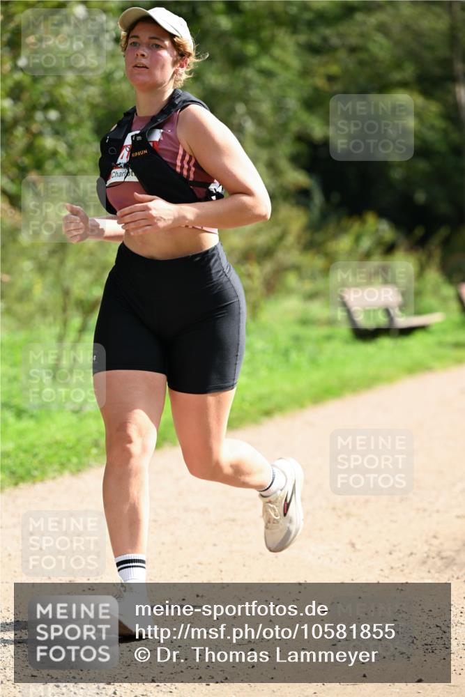 27.09.2026 - 35. Volkslauf durch das schöne Alstertal Dr. Thomas Lammeyer http://msf.ph/oto/10581855 27.09.2026 12:28:56 Laufen  meine-sportfotos.de