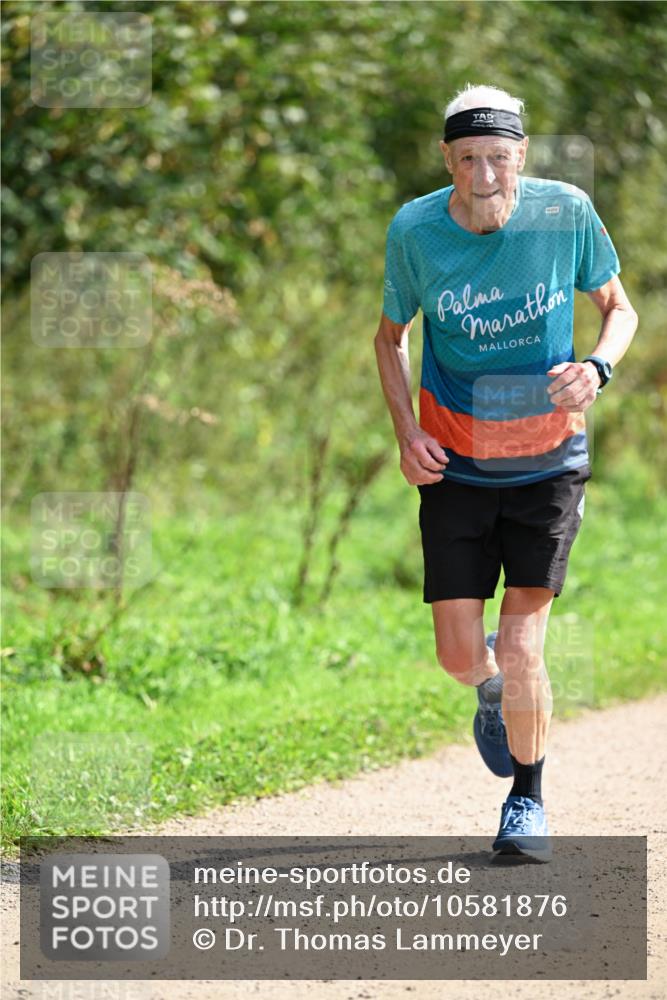 27.09.2026 - 35. Volkslauf durch das schöne Alstertal Dr. Thomas Lammeyer http://msf.ph/oto/10581876 27.09.2026 12:29:04 Laufen 42 meine-sportfotos.de
