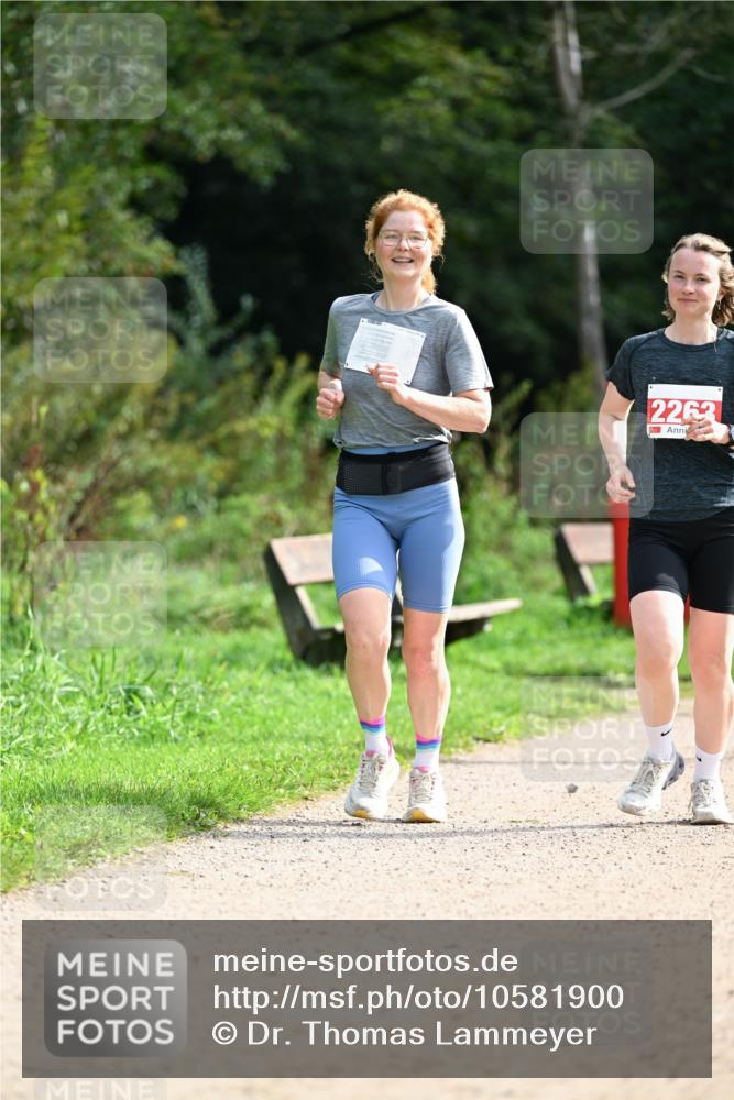 27.09.2026 - 35. Volkslauf durch das schöne Alstertal Dr. Thomas Lammeyer http://msf.ph/oto/10581900 27.09.2026 12:29:29 Laufen 2263 meine-sportfotos.de