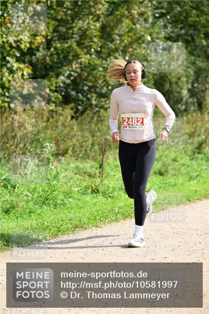 27.09.2026 - 35. Volkslauf durch das schöne Alstertal Dr. Thomas Lammeyer http://msf.ph/oto/10581997 27.09.2026 12:30:21 Laufen 2482 meine-sportfotos.de