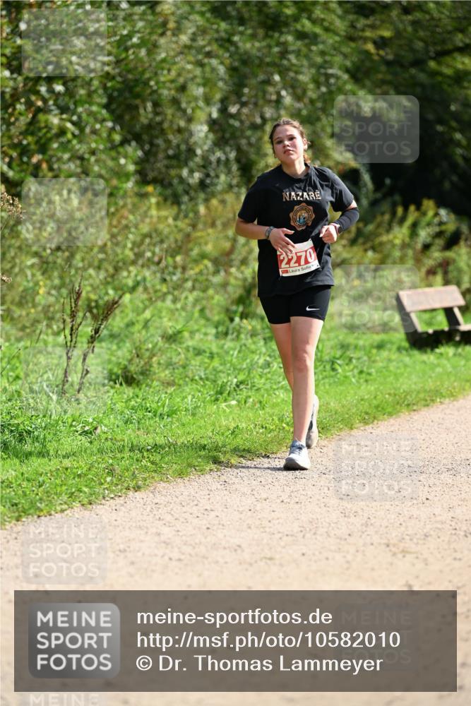 27.09.2026 - 35. Volkslauf durch das schöne Alstertal Dr. Thomas Lammeyer http://msf.ph/oto/10582010 27.09.2026 12:30:40 Laufen 2270 meine-sportfotos.de