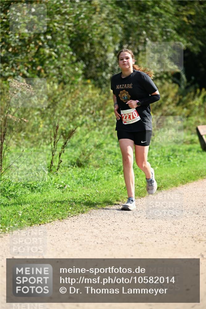 27.09.2026 - 35. Volkslauf durch das schöne Alstertal Dr. Thomas Lammeyer http://msf.ph/oto/10582014 27.09.2026 12:30:41 Laufen 2270 meine-sportfotos.de