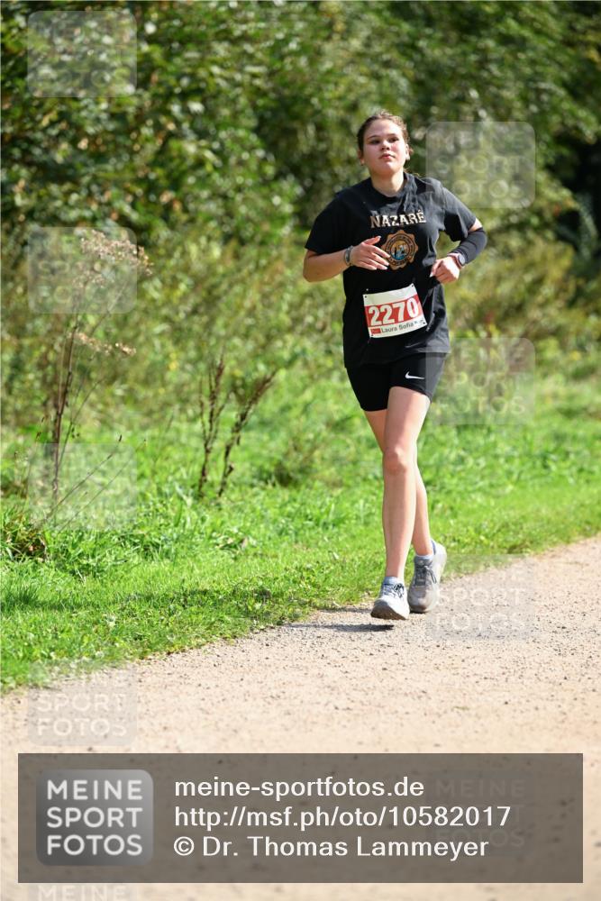 27.09.2026 - 35. Volkslauf durch das schöne Alstertal Dr. Thomas Lammeyer http://msf.ph/oto/10582017 27.09.2026 12:30:41 Laufen 2270 meine-sportfotos.de